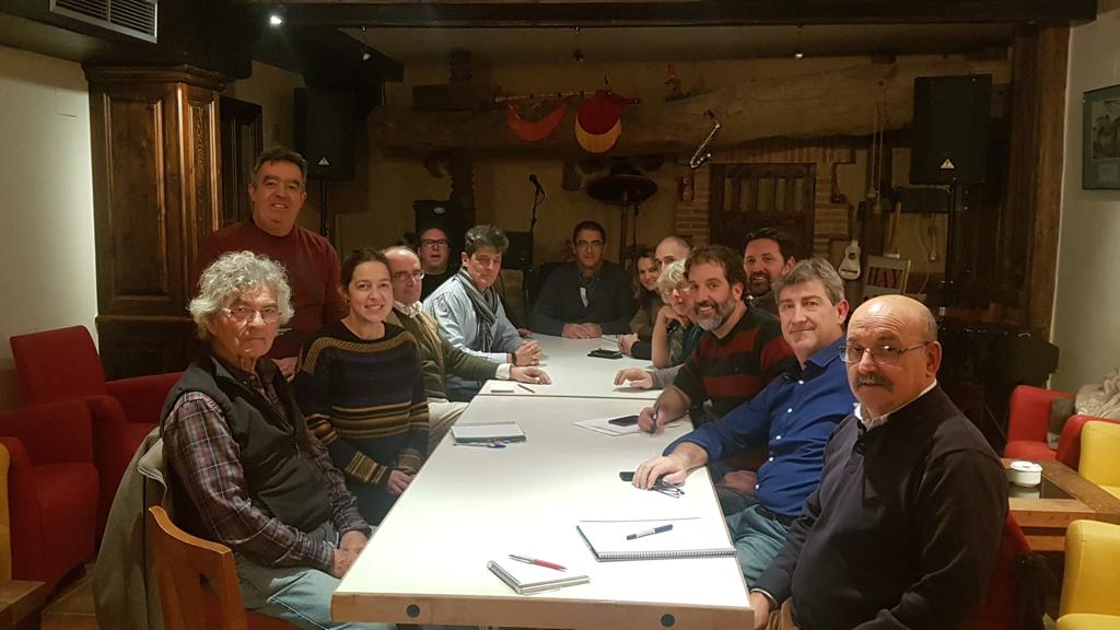 Reunión de socios de la asociación Viñas Viejas de Soria