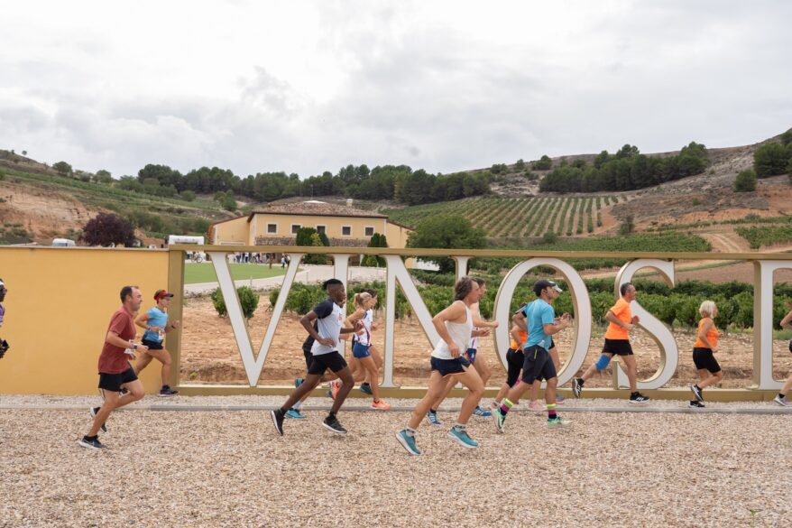 Un momento de la disputa de la Ribera Run Experience.