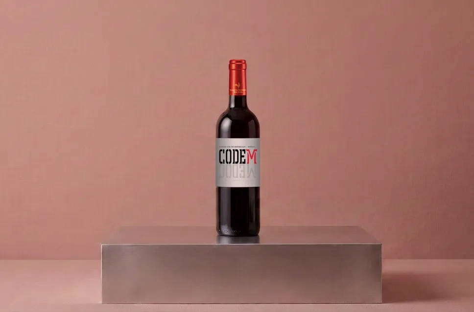 Botella de vino Code M 2022