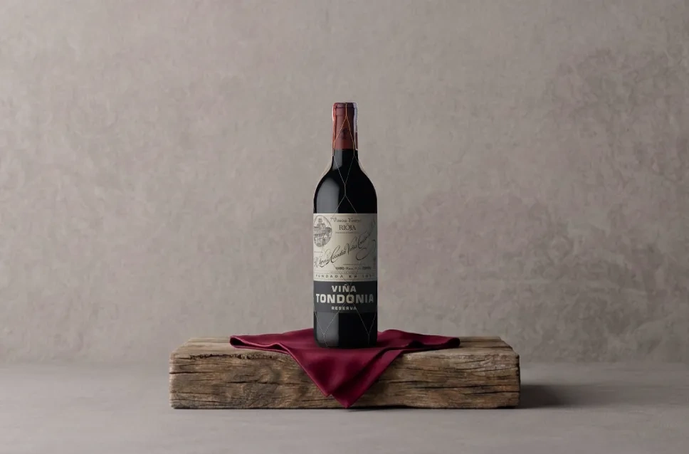 Botella de vino Viña Tondonia Reserva 2014