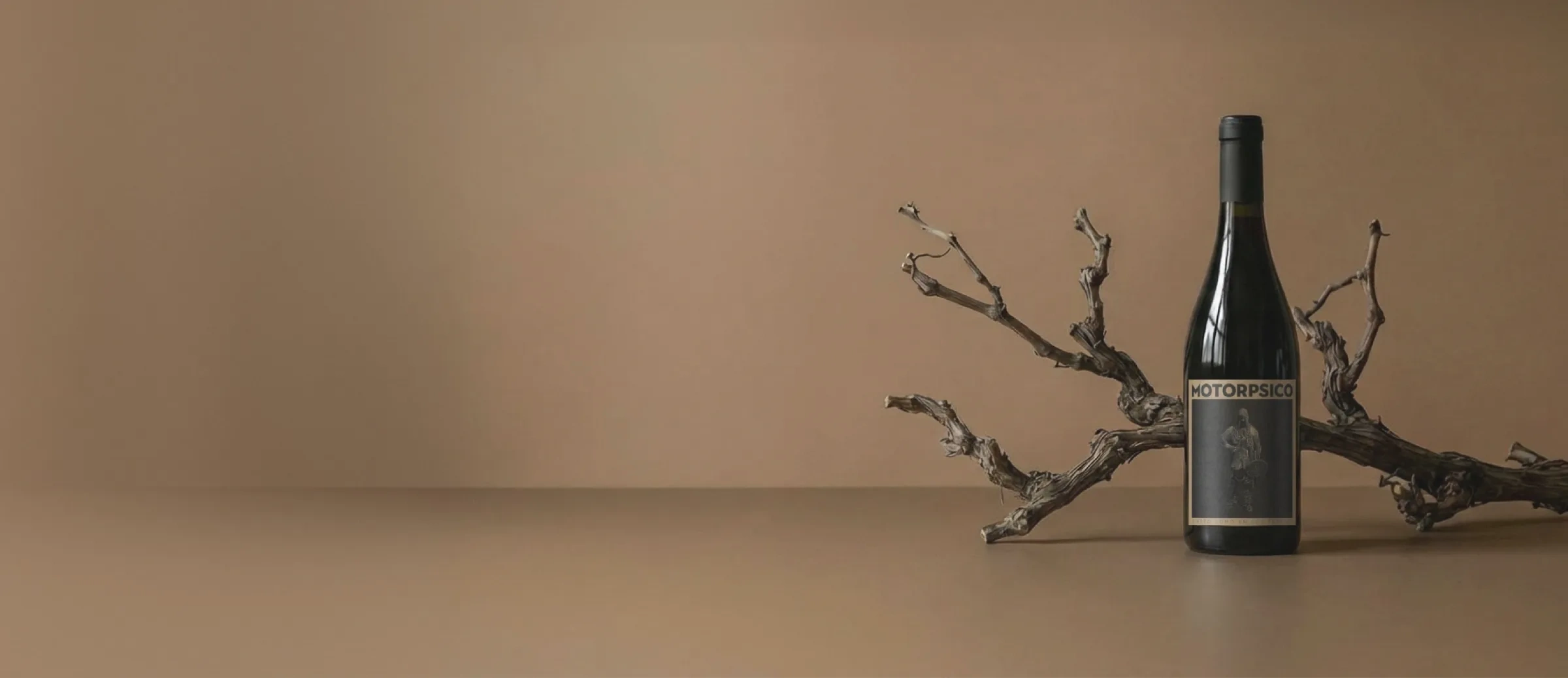 Botella de vino Motorpsico 2023