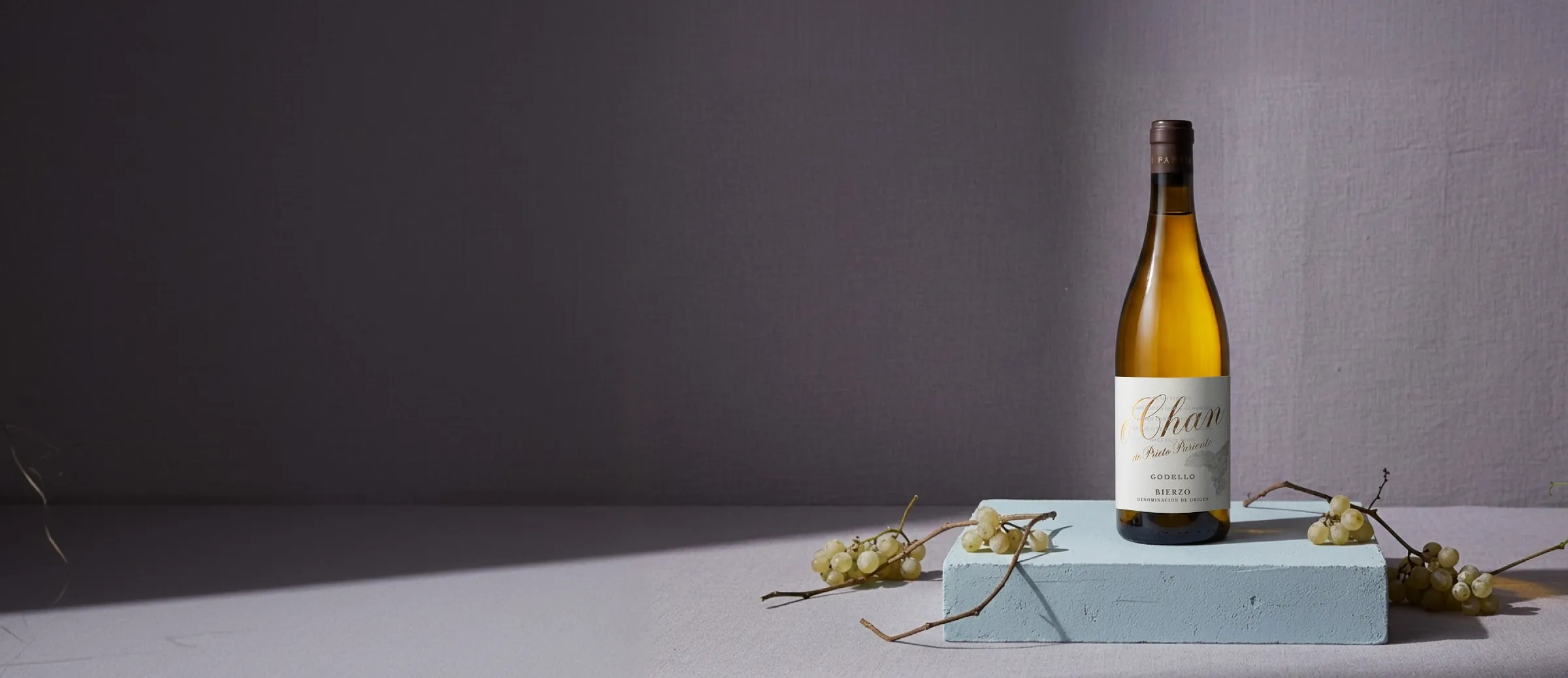 Botella de vino O Chan 2025