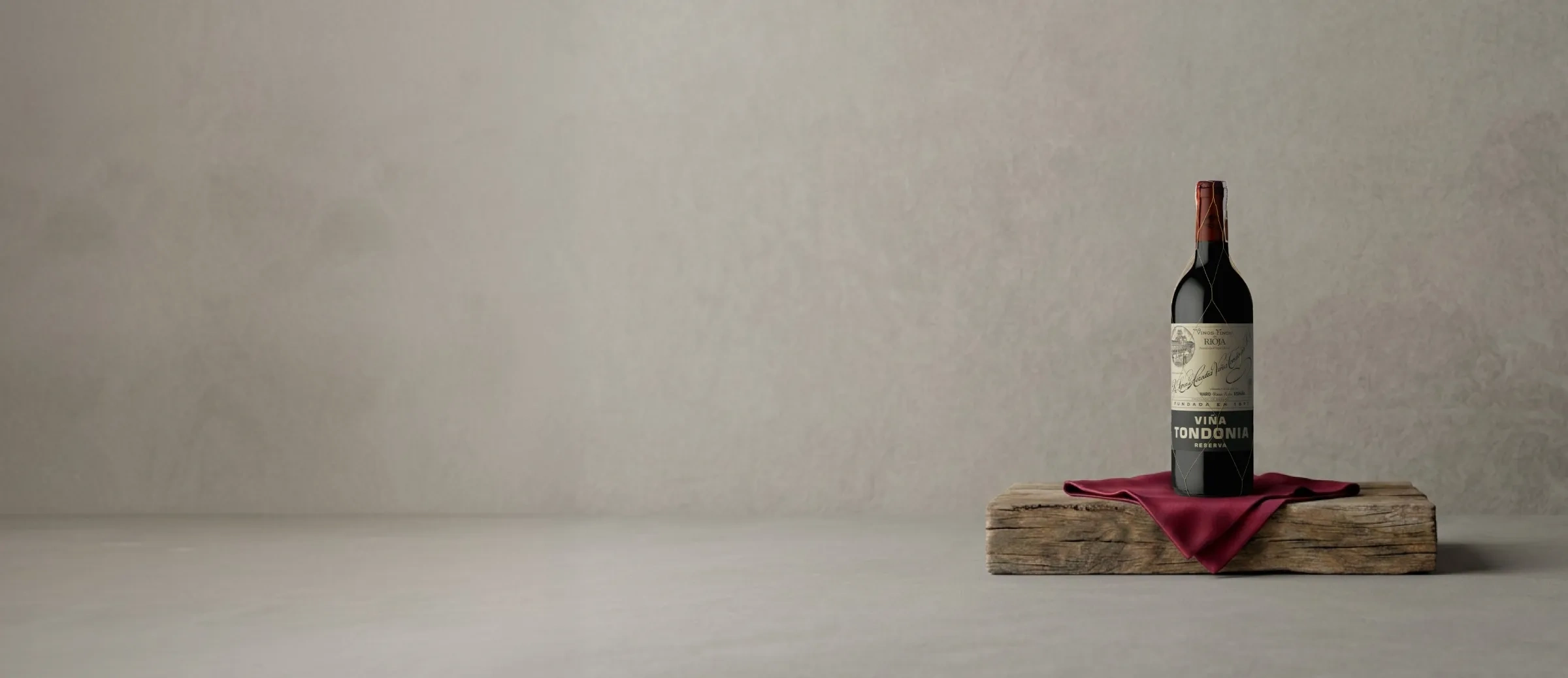 Botella de vino Viña Tondonia Reserva 2013