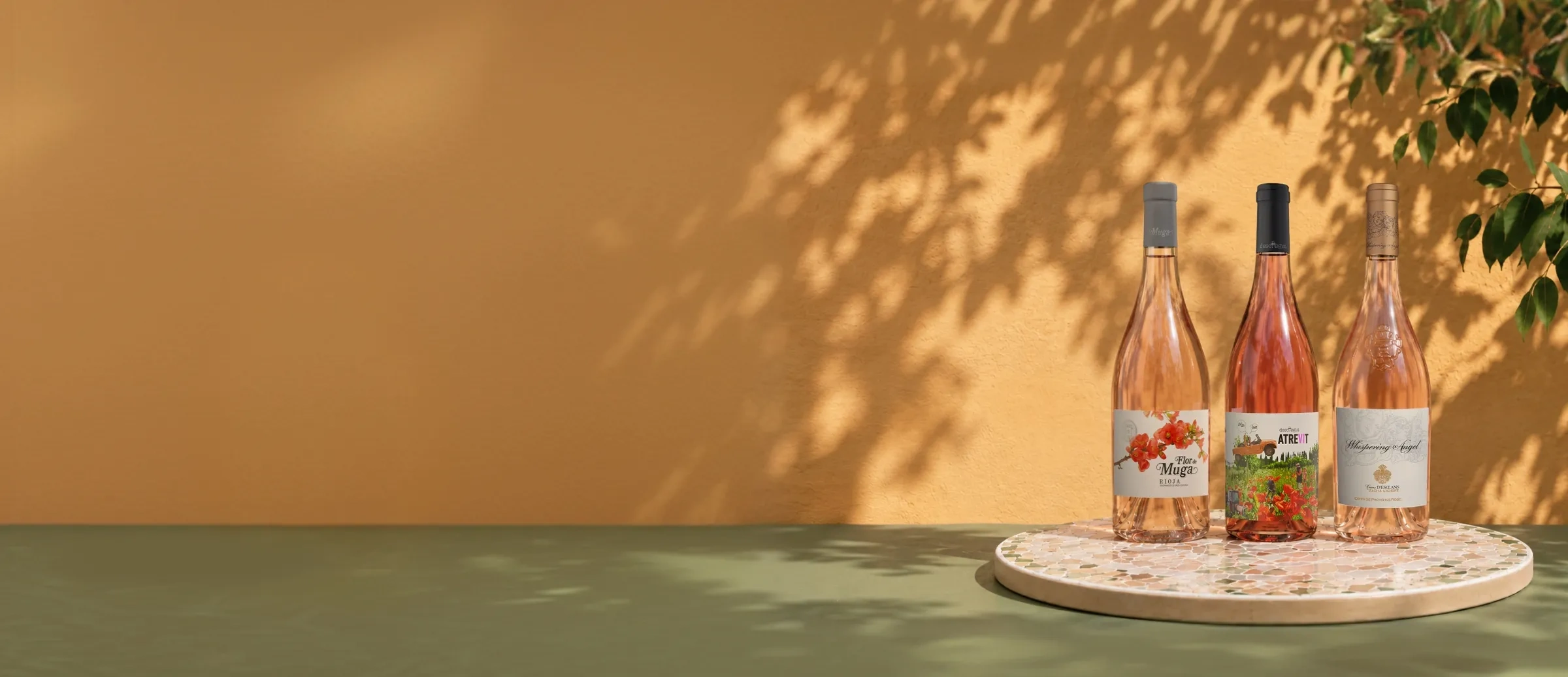 Botellas de vino rosado para primavera