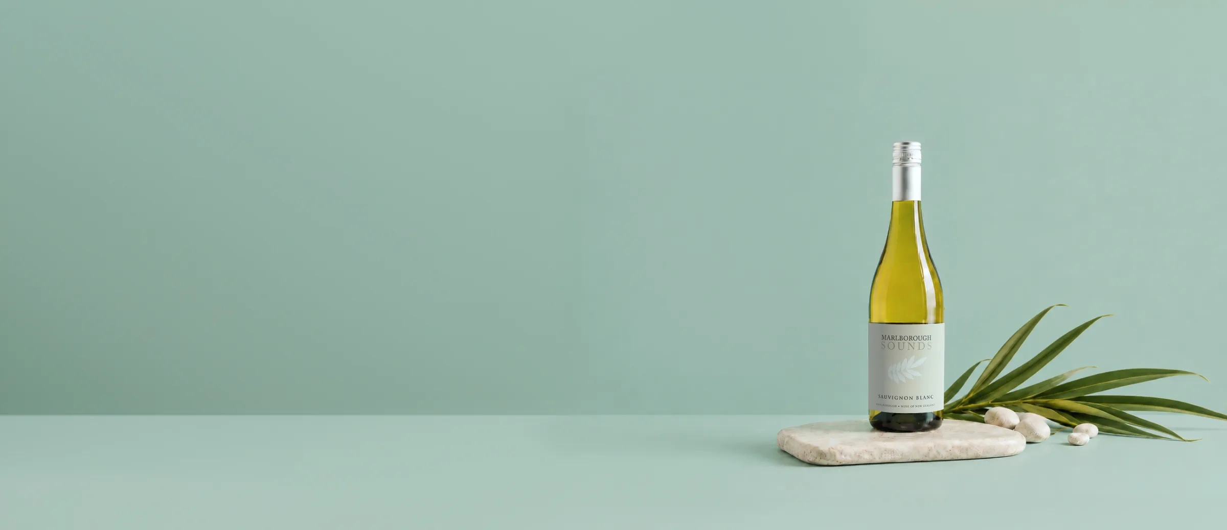 Botella de vino Marlborough Sounds Sauvignon Blanc