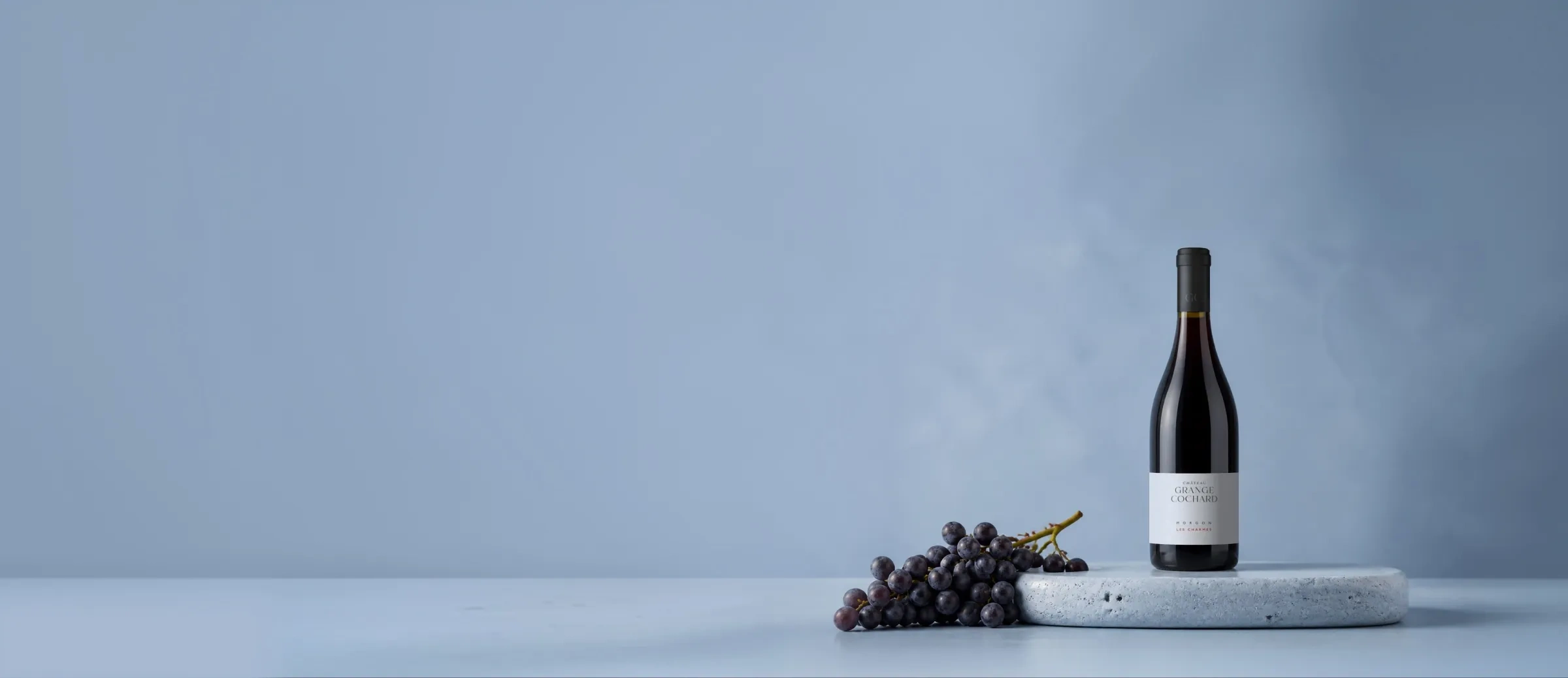 Botella de vino Château Grange Cochard Morgon Les Charmes 2020