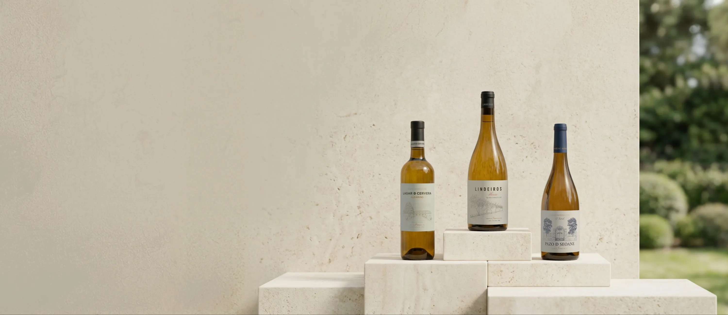 Botellas de vino de la bodega Lagar de Fornelos