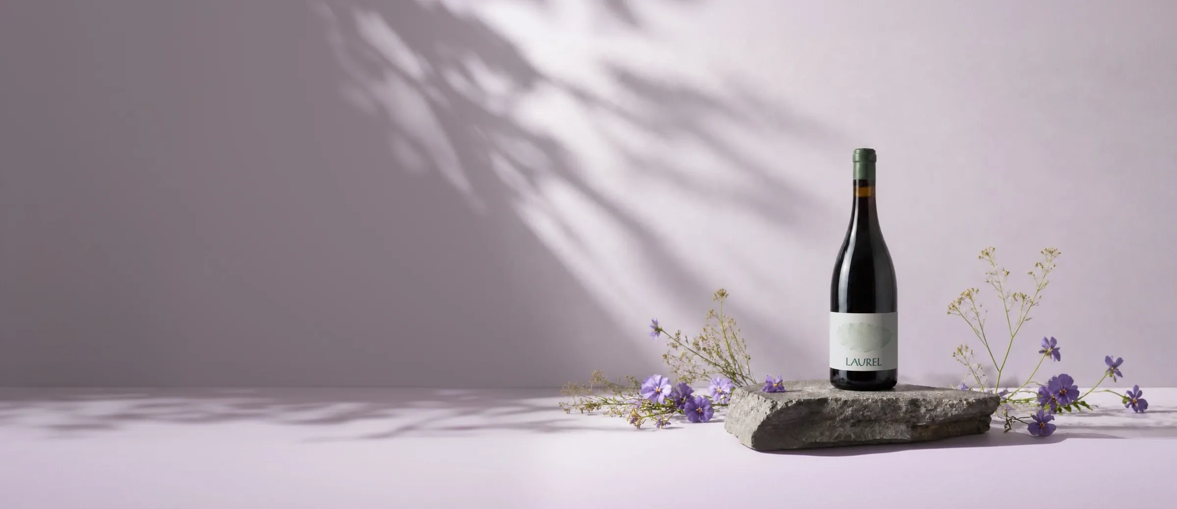 Botella de vino Laurel 2023