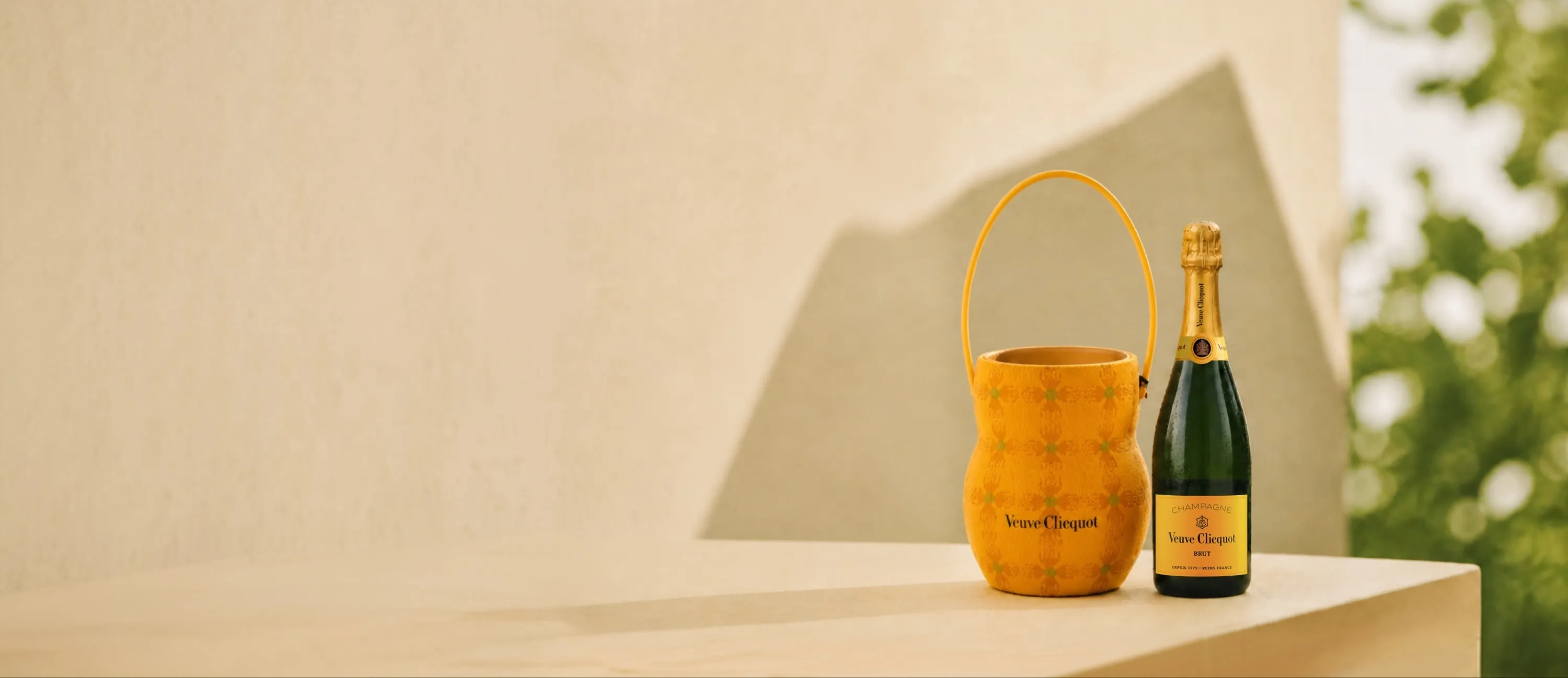 Estuche y Botella Veuve Clicquot Brut Sun Holder