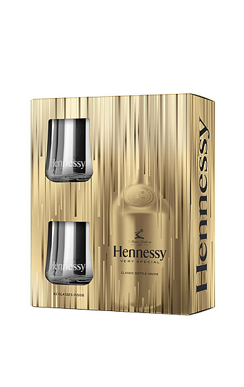 Hennessy V.S. con 2 vasos
