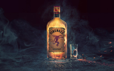 Botella de Fireball Whisky