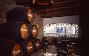 Detalle de interior de bodega