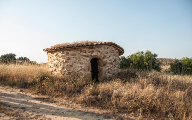 Casa de piedra rural en la finca Galia Soriana