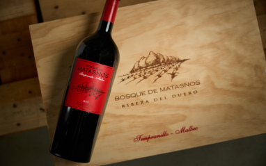 Caja y botella de vino Bosque de Matasnos Tempranillo Malbec