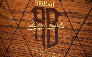 Andrés Brugal Edición Limitada con Estuche Maletín