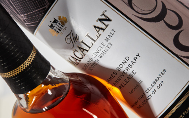 The Macallan James Bond Década III con Estuche