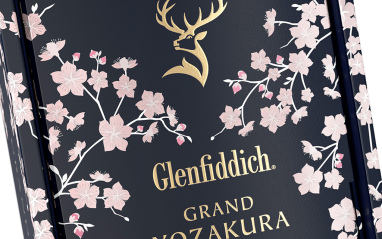 Glenfiddich 29 Grand Yozakura con Estuche
